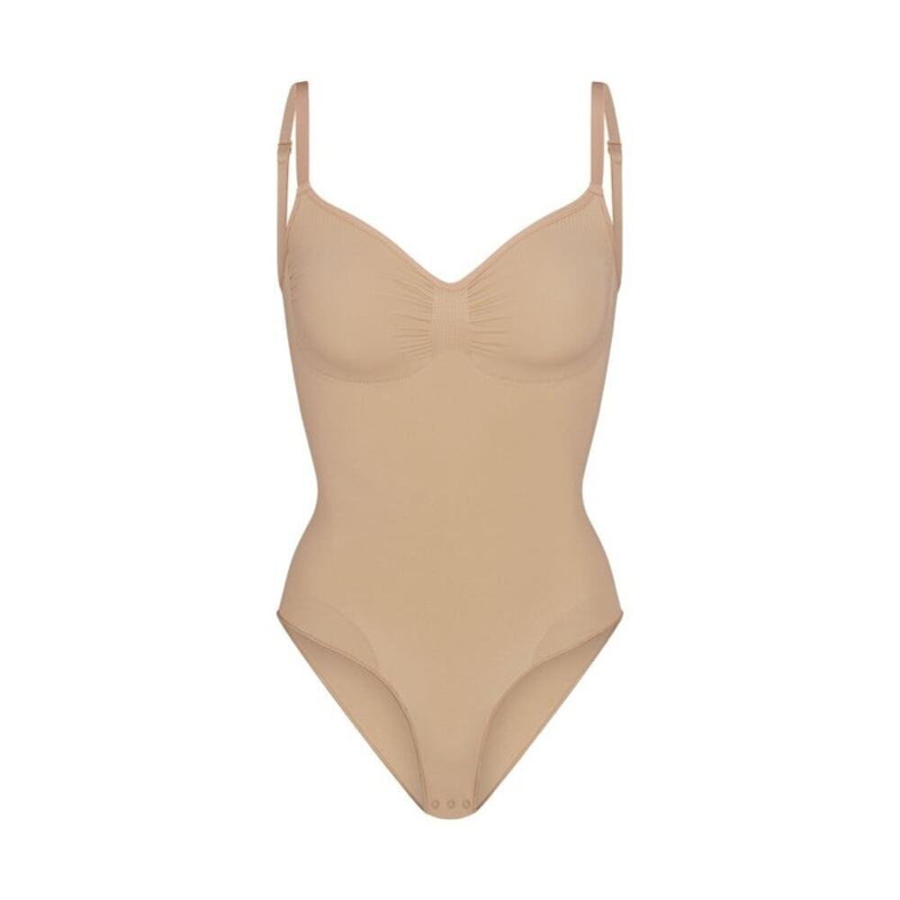 SKIMS SEAMLESS SCULPT Brief Bodysuit - Clay Size S NWT #1999